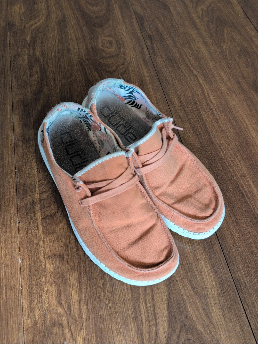Hey Dude Wendy Chambray Mango Women's Comfort Slip-On Casual Shoes US 8 EU 39